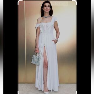 COPY - Gap Poplin White Shirtdress by Zac Posen, size 0- SOLD OUT, Anne Hathawa…